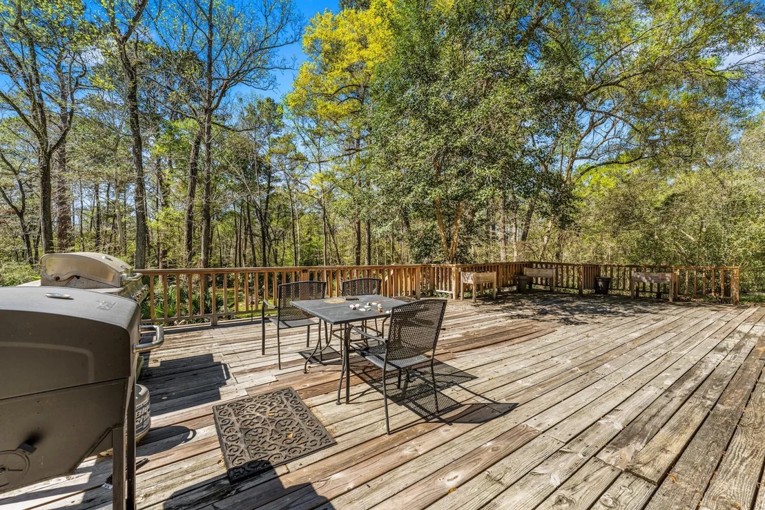 Photo of 57 Lake Forest Circle