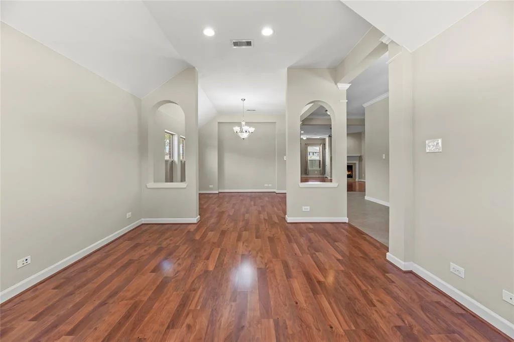 Photo of 28403 Kinglet Pines Drive
