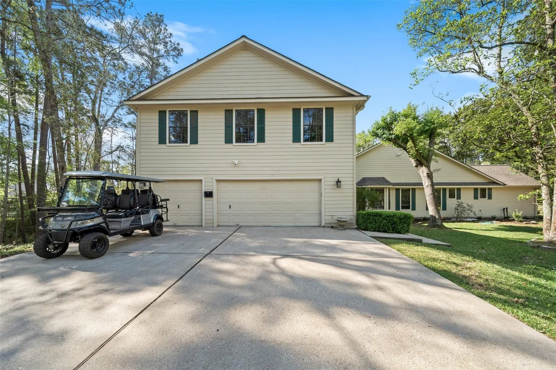 Photo of 2400 Hollowbrook Lane