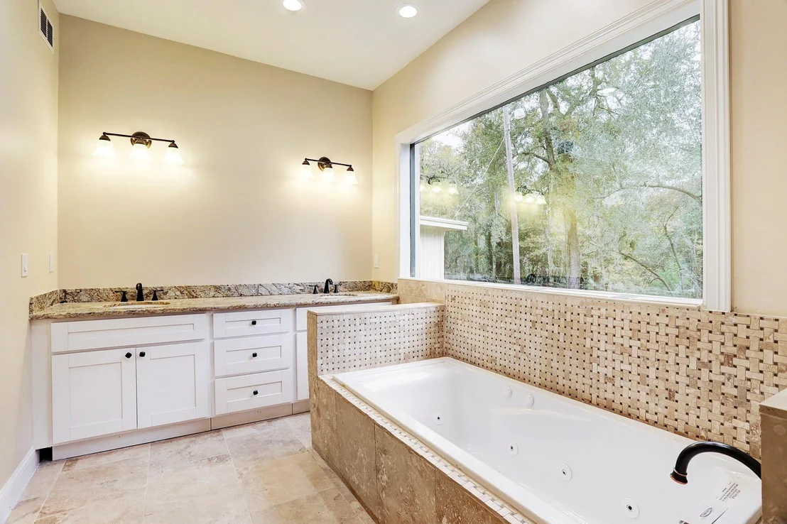 Photo of 415 White Wing Lane