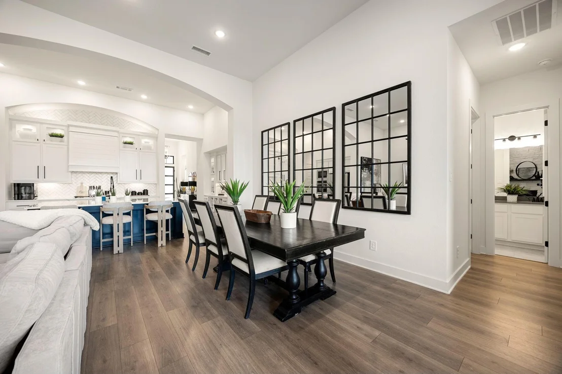 Photo of 31322 Crescent Hill Drive