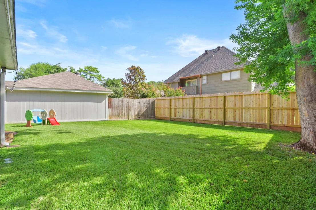 Photo of 1319 Crossfield Drive