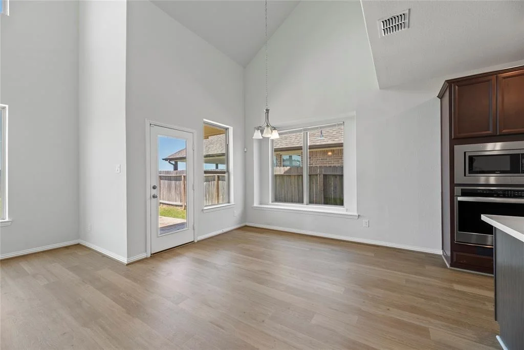 Photo of 6639 Northchester Drive