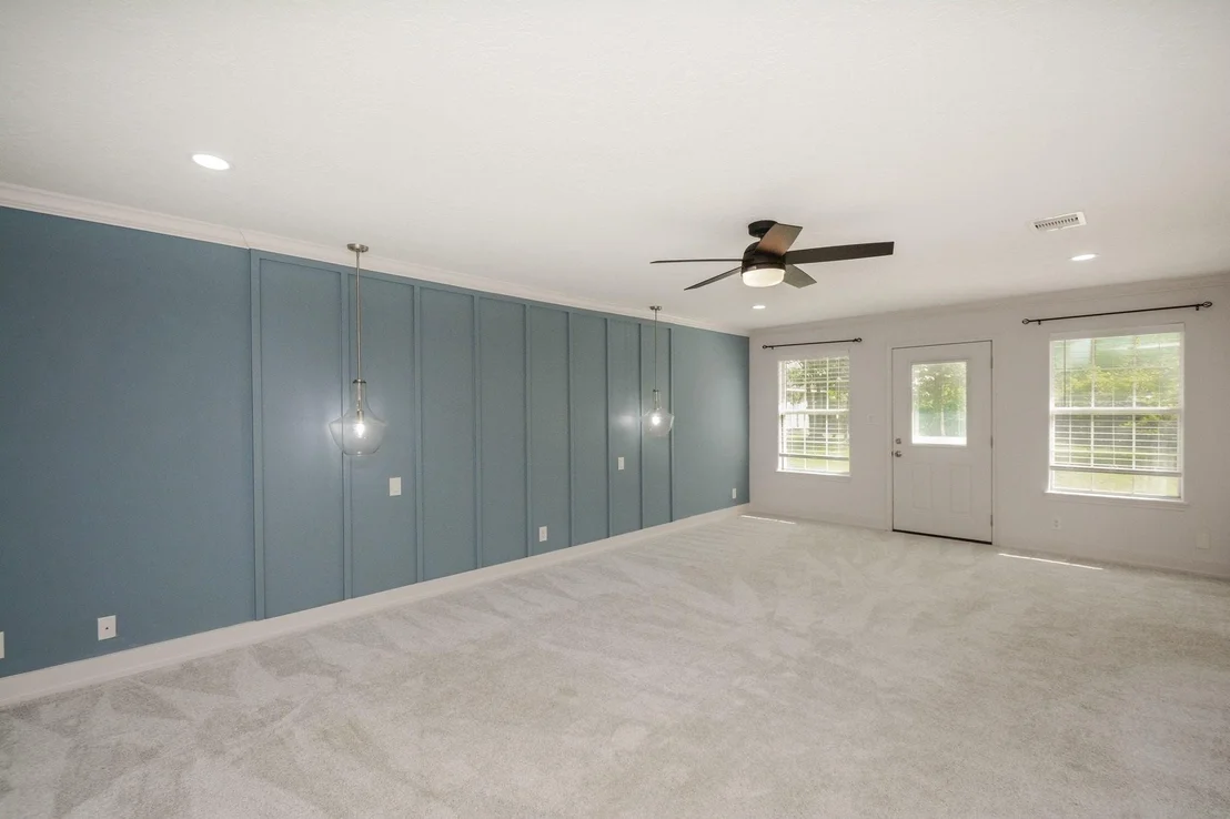 Photo of 547 Sandra Court