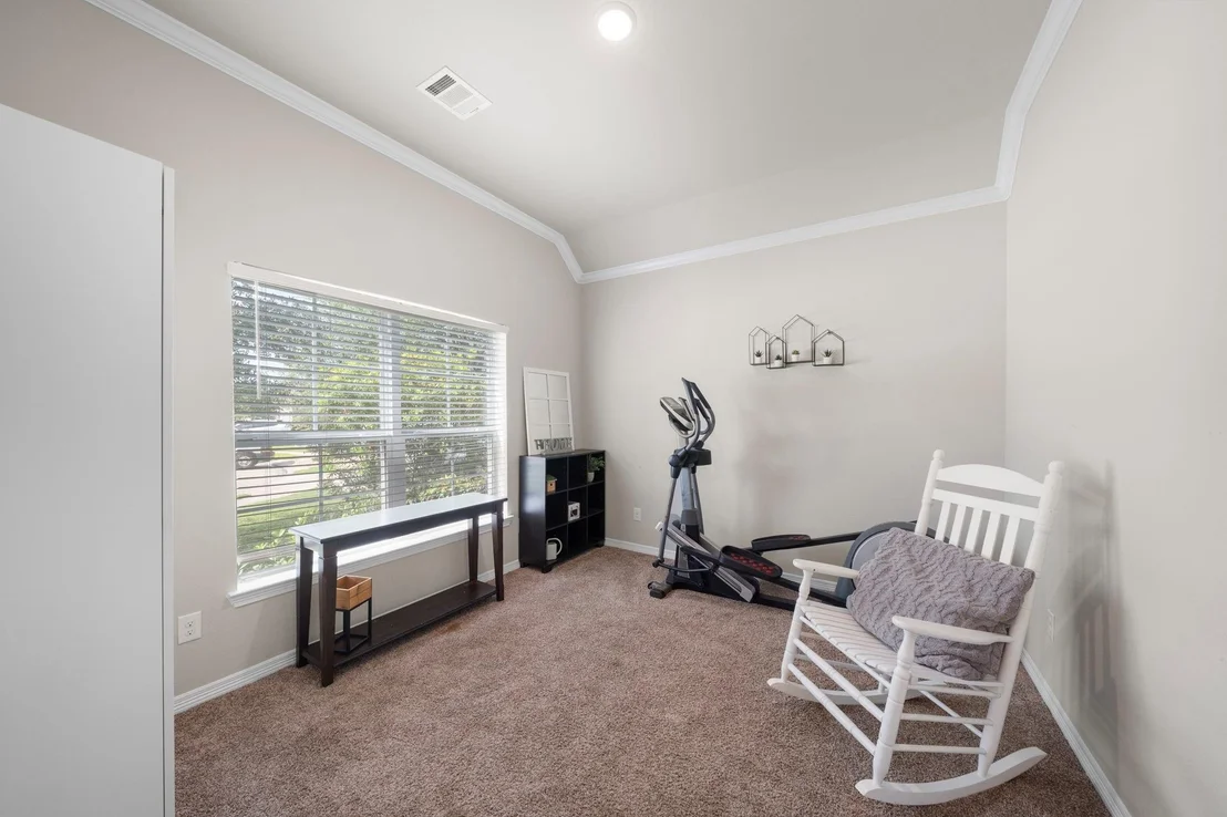 Photo of 10927 Crestwood Point Circle