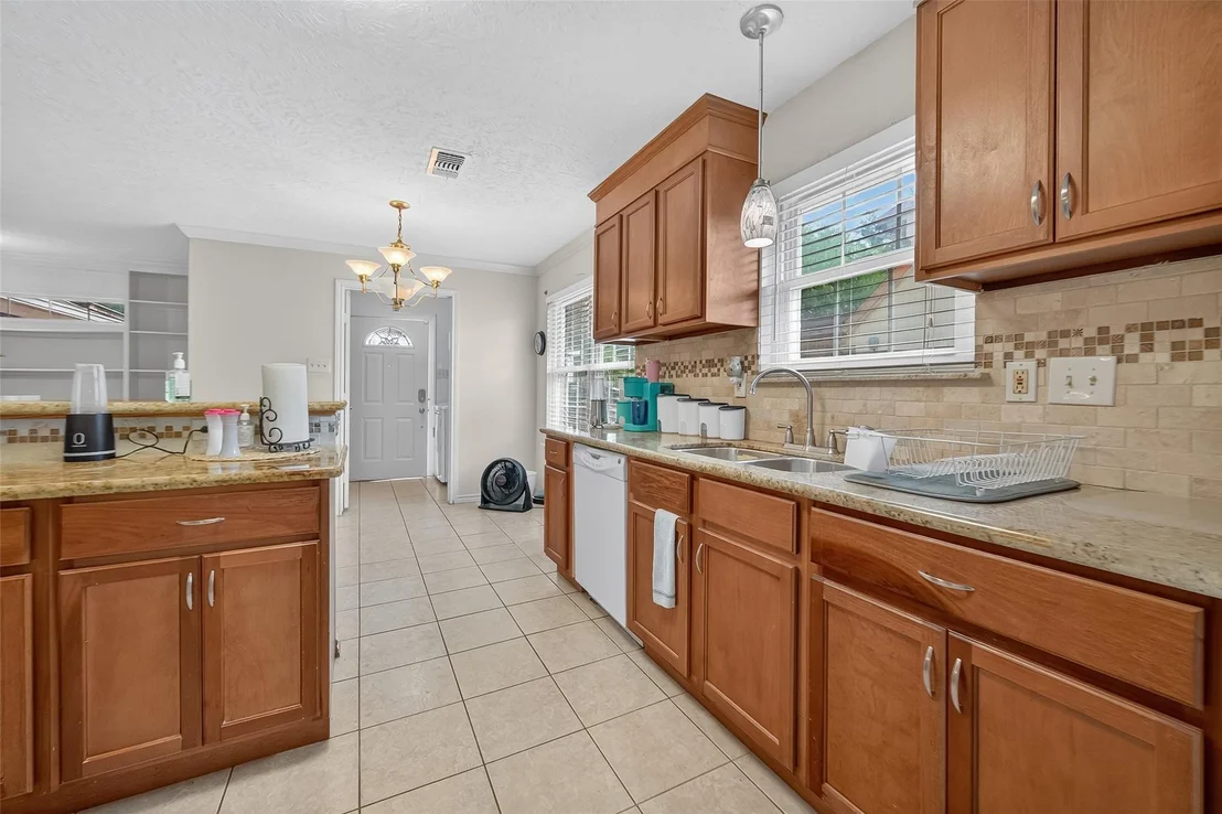 Photo of 10506 Sagebriar Drive