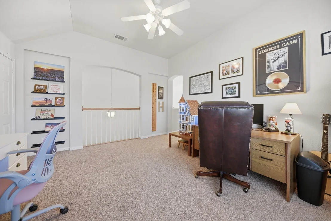 Photo of 2913 Oakwood Drive