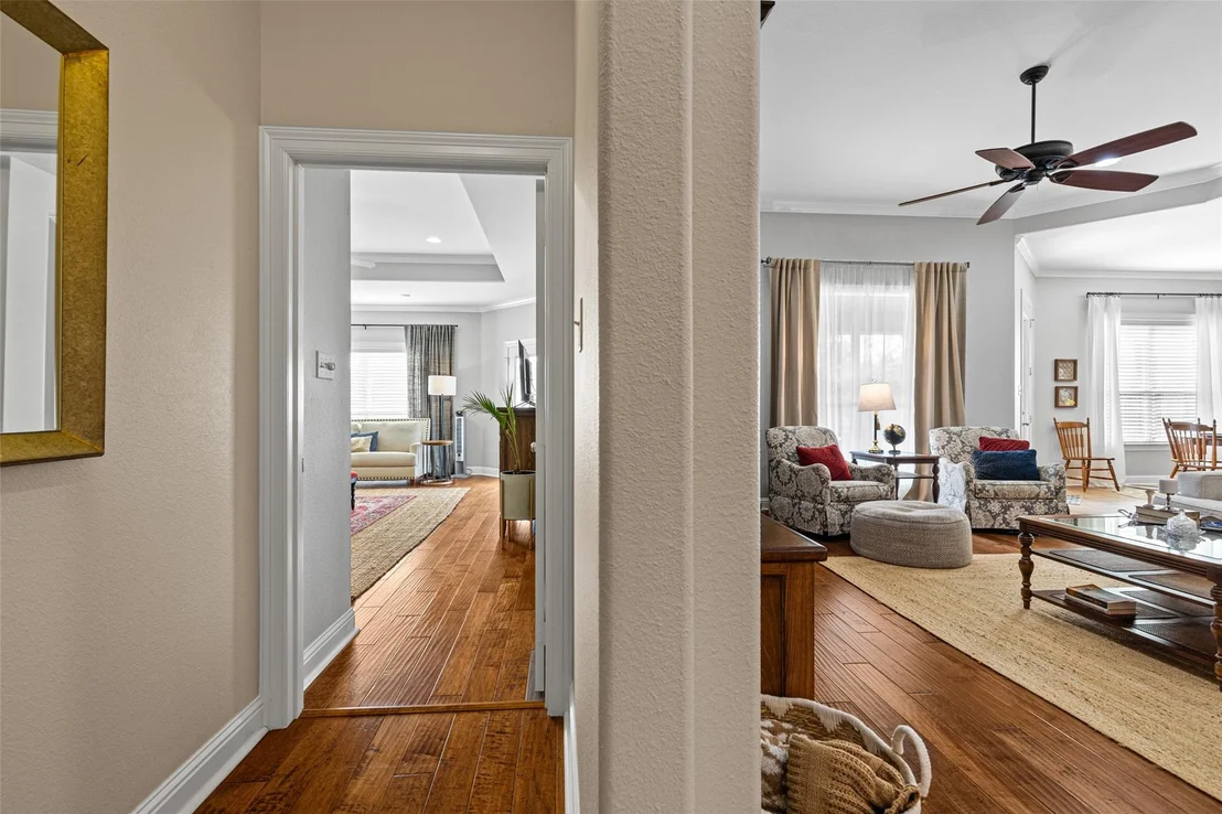 Photo of 155 Oakland