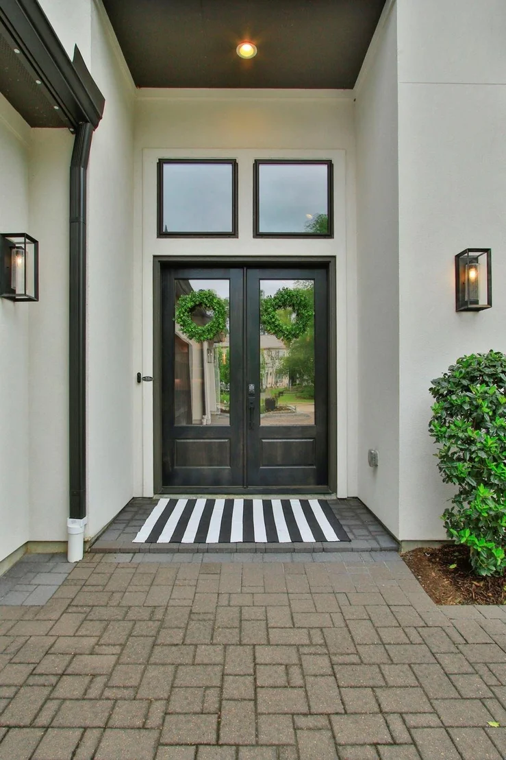 Photo of 18 Karsten Creek Court