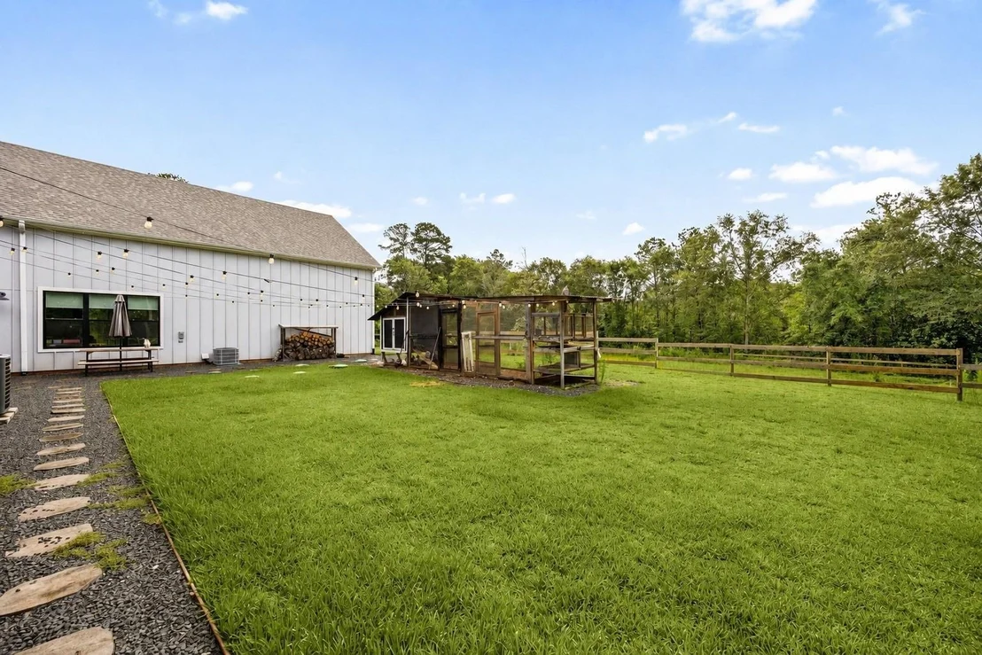 Photo of 151 Quiet Springs Trail