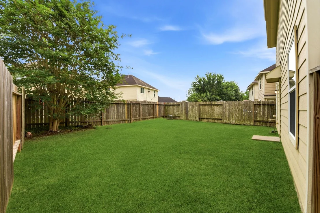Photo of 12563 Chiswick Road