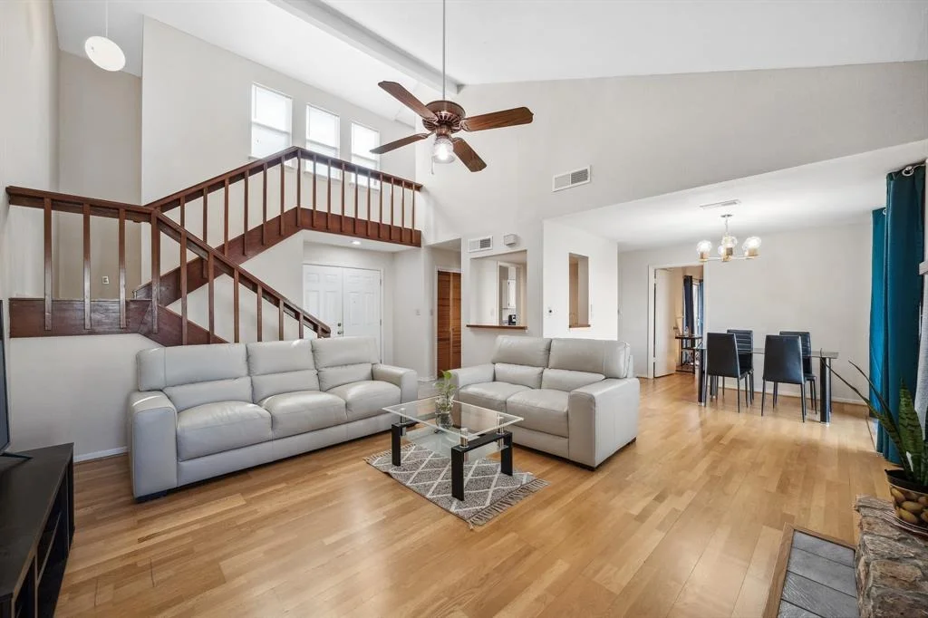 Photo of 11038 Holworth Drive