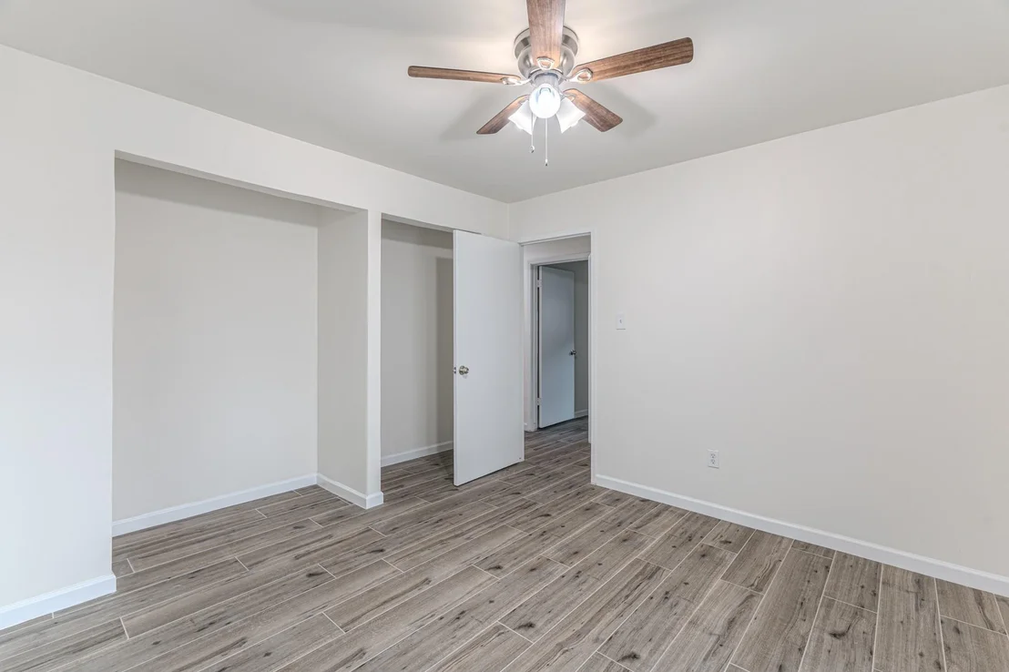 Photo of 5819 Sunnygate Drive