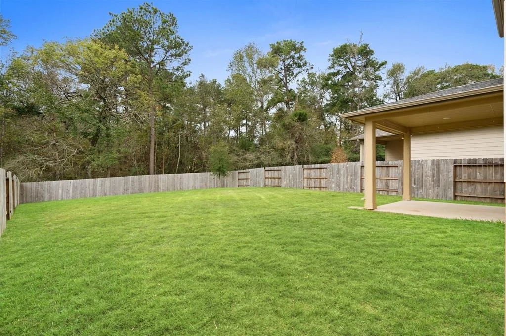 Photo of 7051 Silverleaf Oak Street