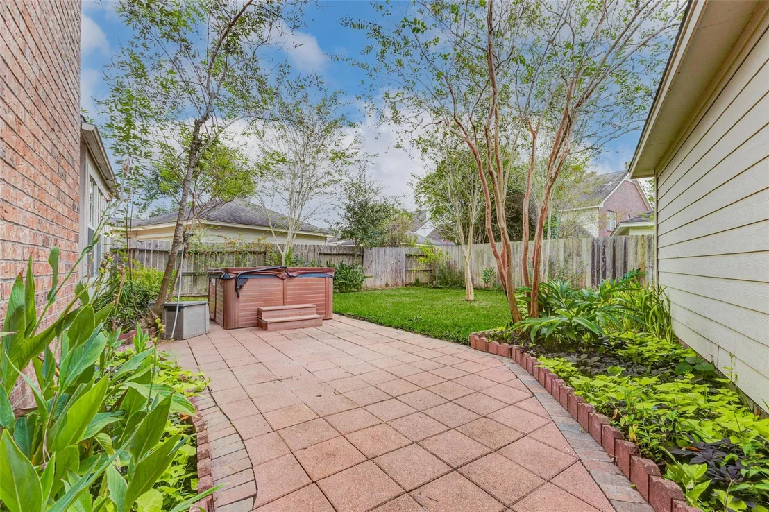 Photo of 4418 Bermuda Drive