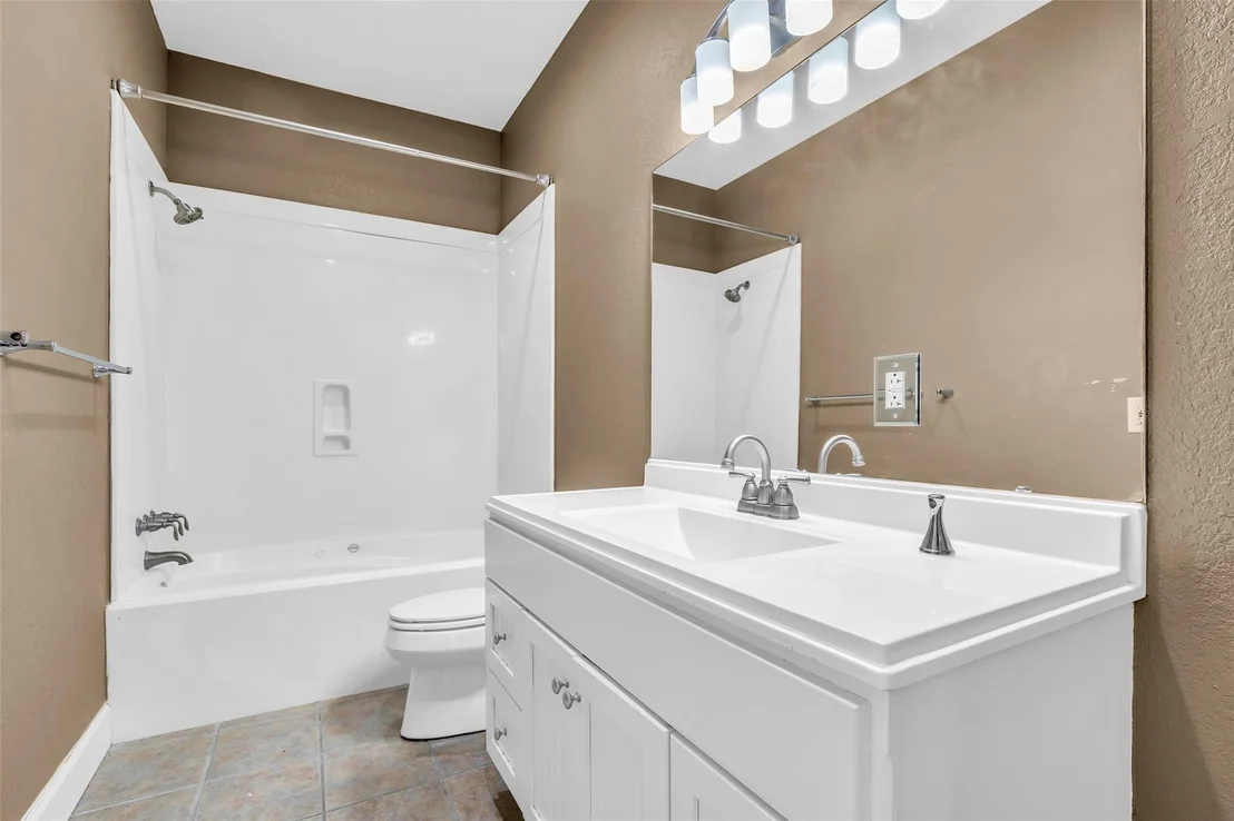 Photo of 29015 Commons Oaks Drive