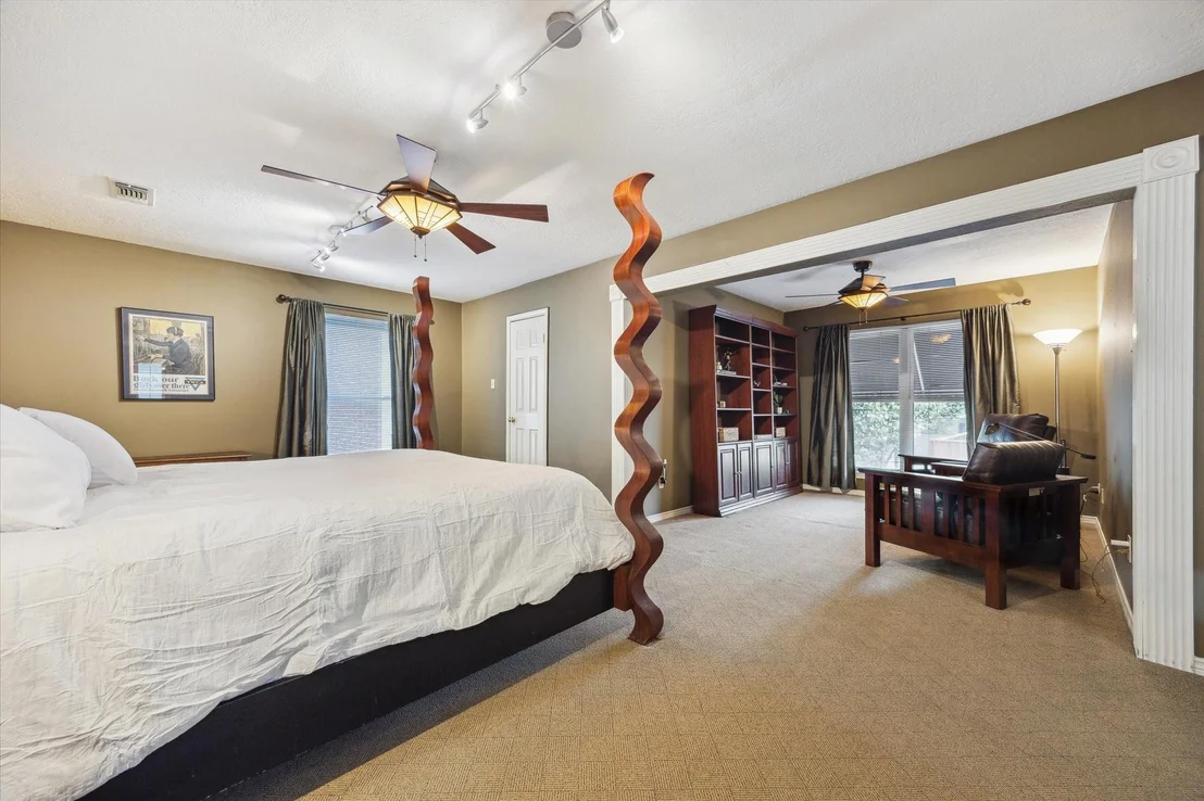 Photo of 1112 Jackson Boulevard