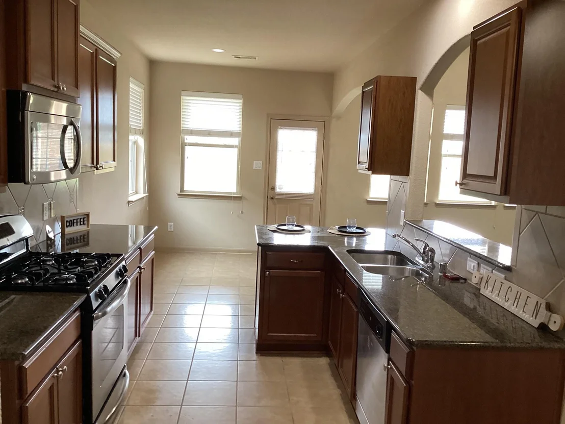 Photo of 6533 Gray Birch Lane