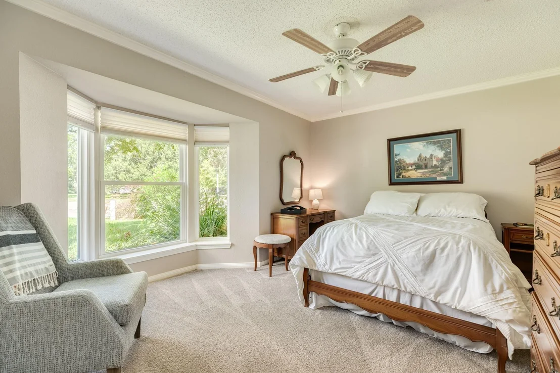 Photo of 314 Live Oak Lane