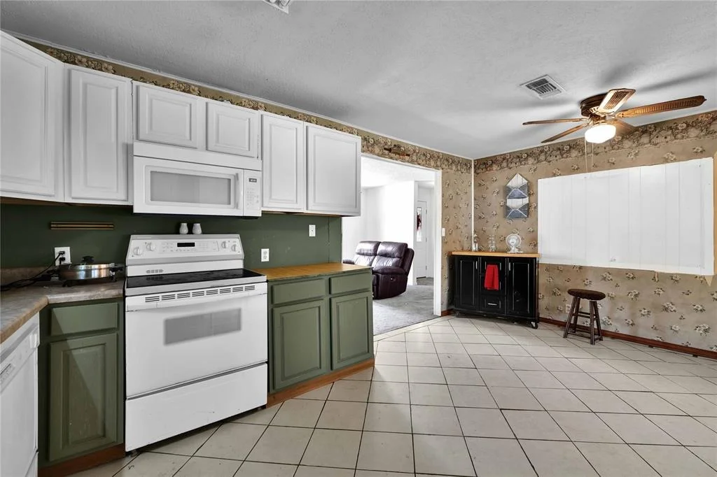 Photo of 15847 Dewberry Lane