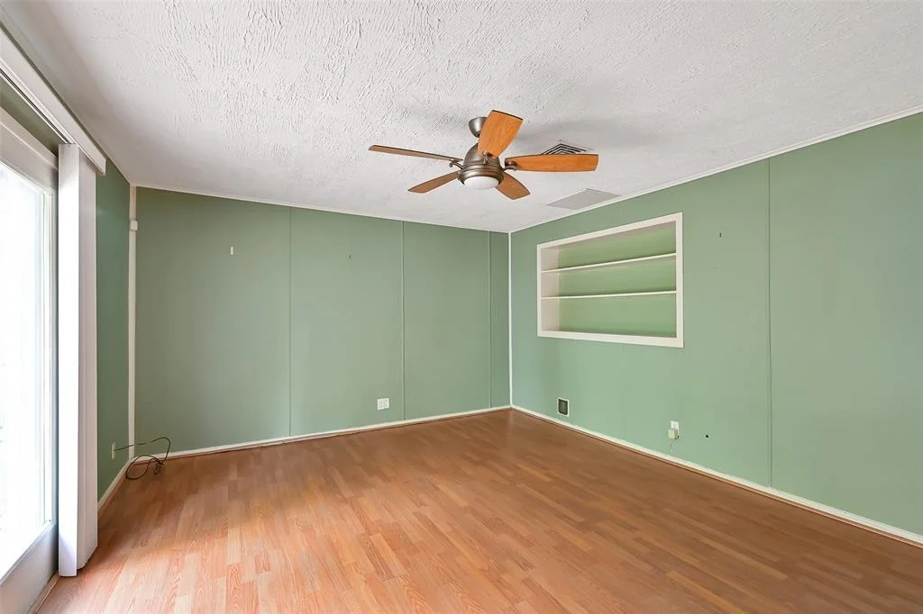 Photo of 5043 Redstart Street