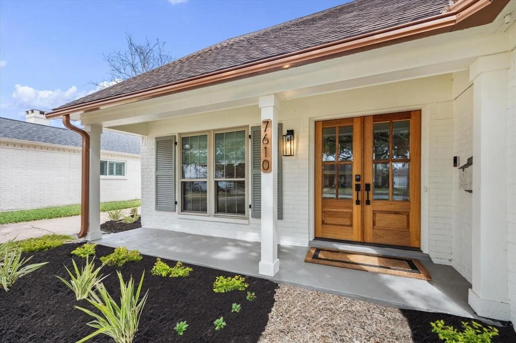 Photo of 7610 Windswept Lane