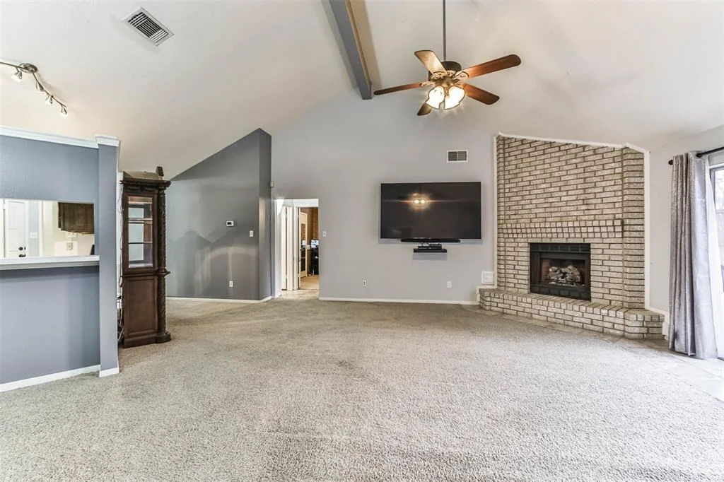 Photo of 7014 Pembrough Lane