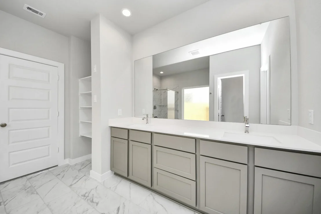 Photo of 2962 Bury Park Drive