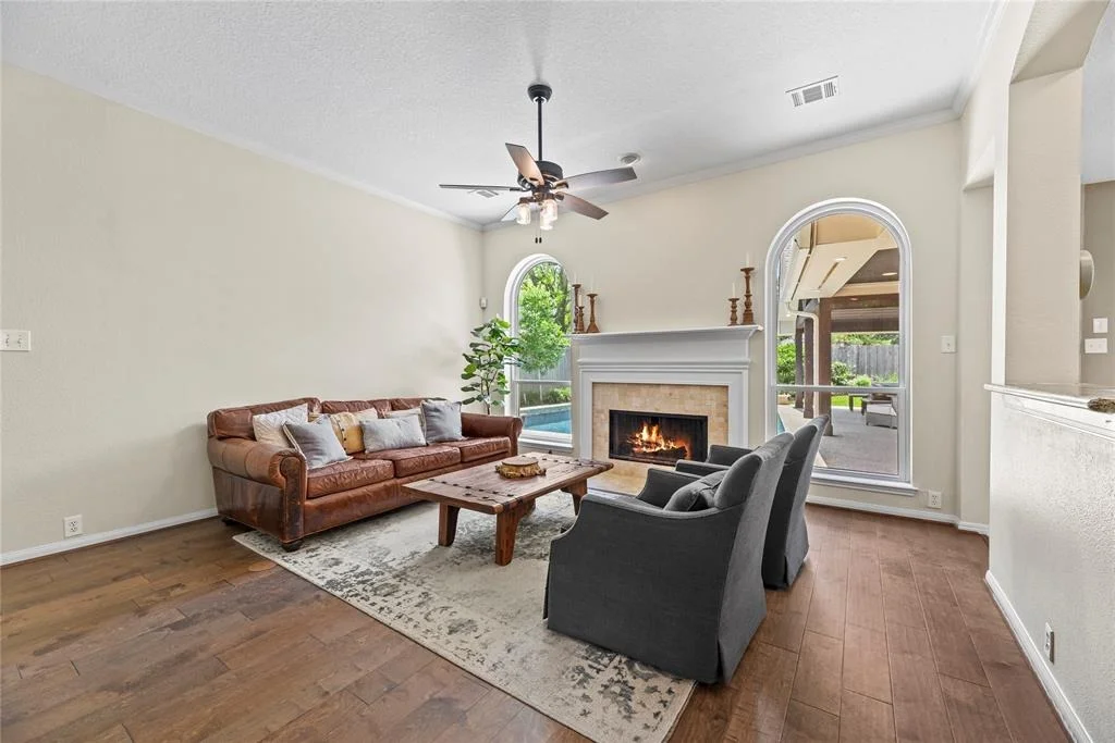 Photo of 1310 Blackthorne Drive