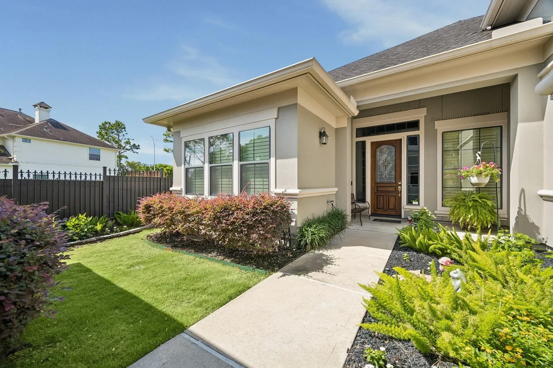 Photo of 3914 Louvre Lane