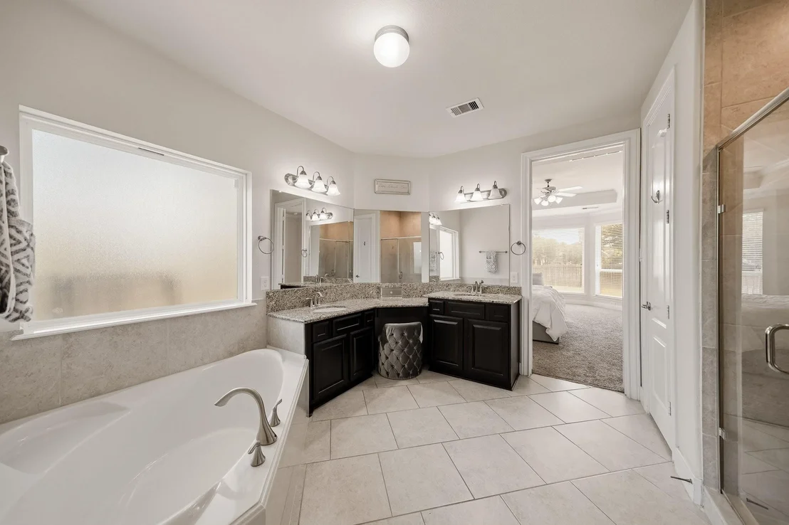 Photo of 3396 Wooded Lane