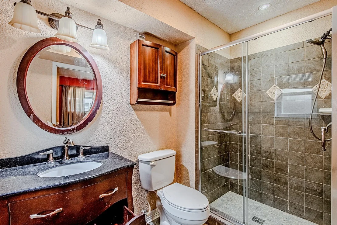 Photo of 2710 Burke Road