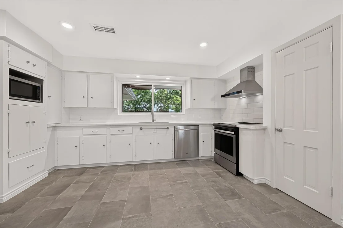 Photo of 4617 Waycross Drive