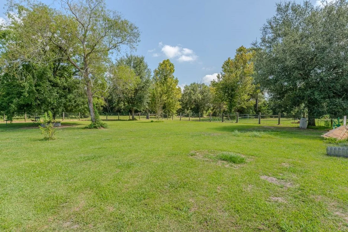 Photo of 1401 E Buccaneer Drive