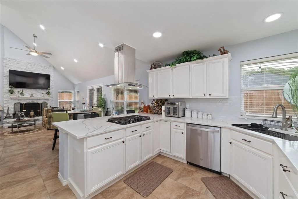 Photo of 15607 Ensenada Drive