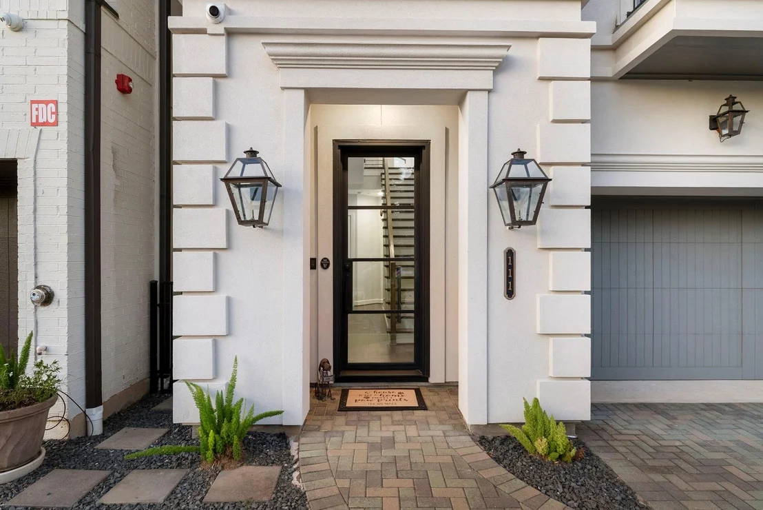 Photo of 111 Vue Point Place