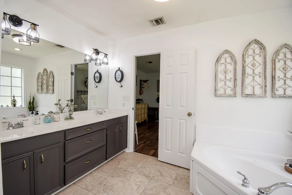 Photo of 4427 County Road 382