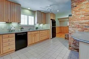 Photo of 3815 Sun Valley Drive