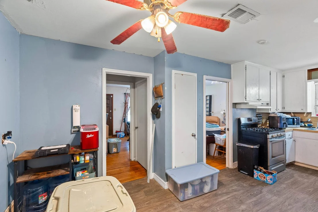 Photo of 1014 Barracuda Place