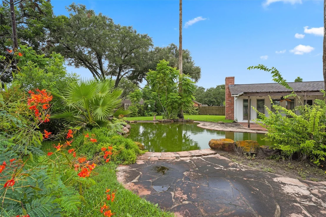 Photo of 2905 Borden Circle
