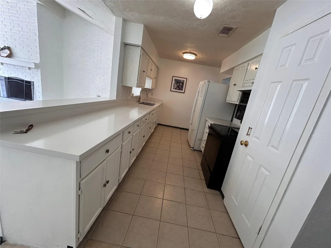 Photo of 10502 Long River Drive