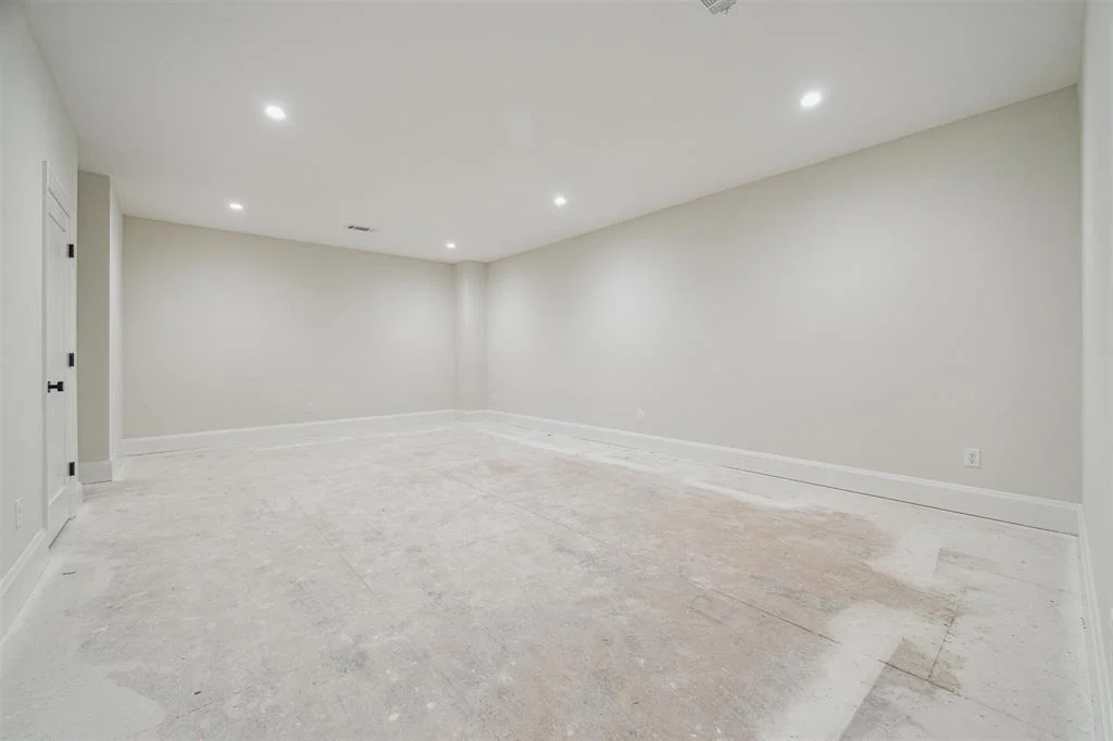 Photo of 1726 Creek Drive