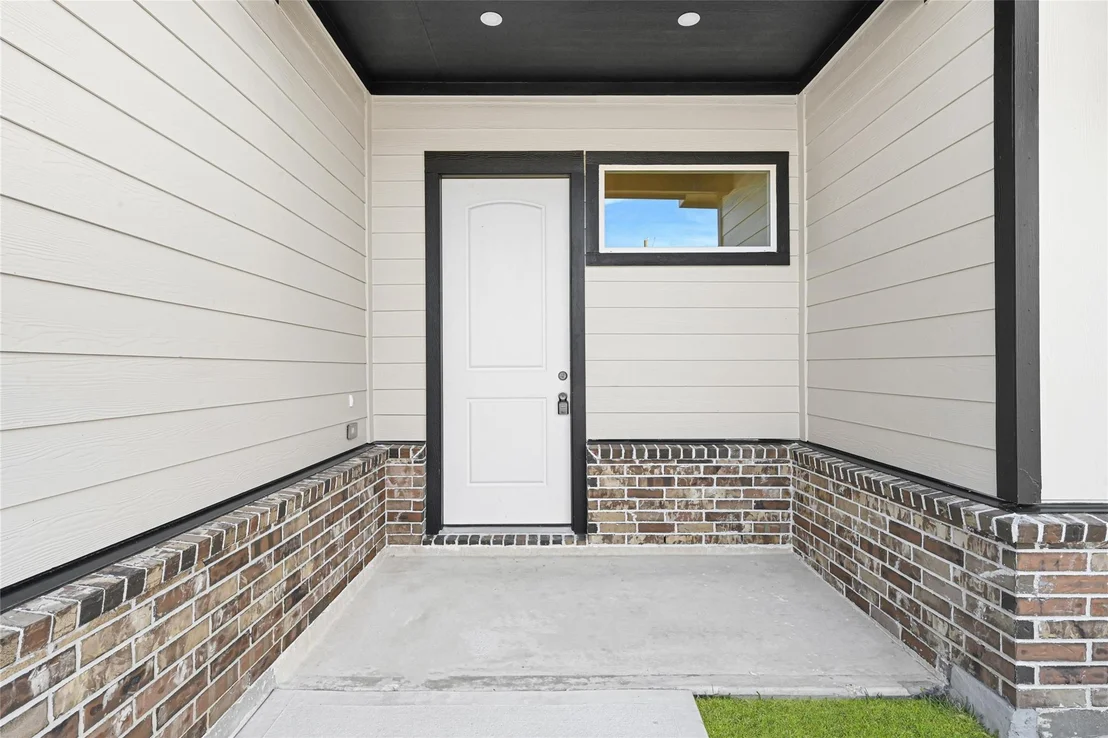 Photo of 1128 Peter Pine Street