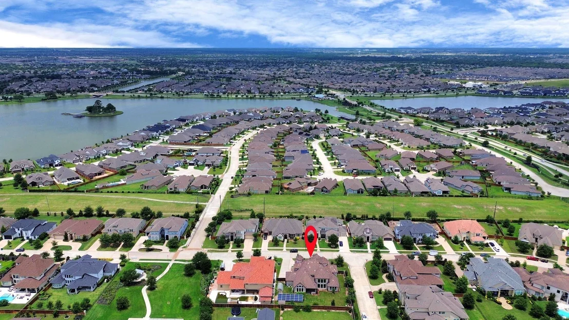 Photo of 18111 Dockside Landing Drive