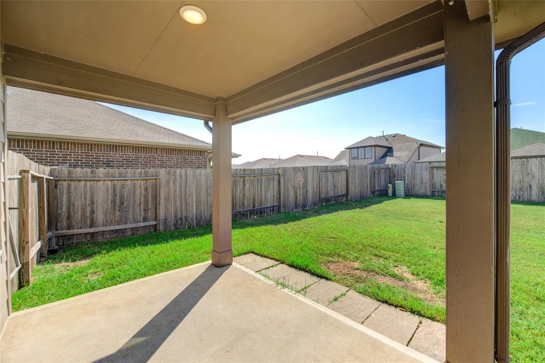 Photo of 29807 Breakwater Drive