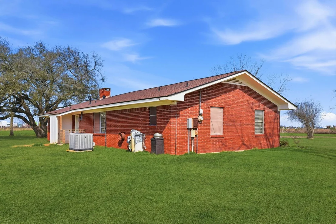 Photo of 1839 W Henderson Rd