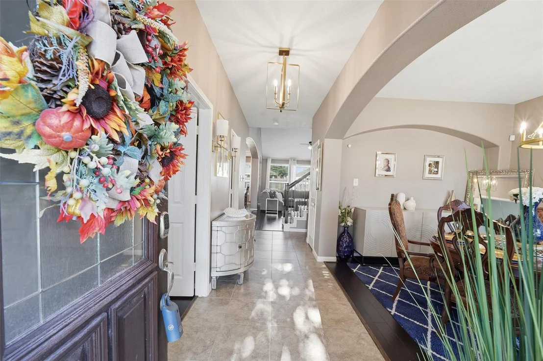 Photo of 15402 Hazen Point Drive