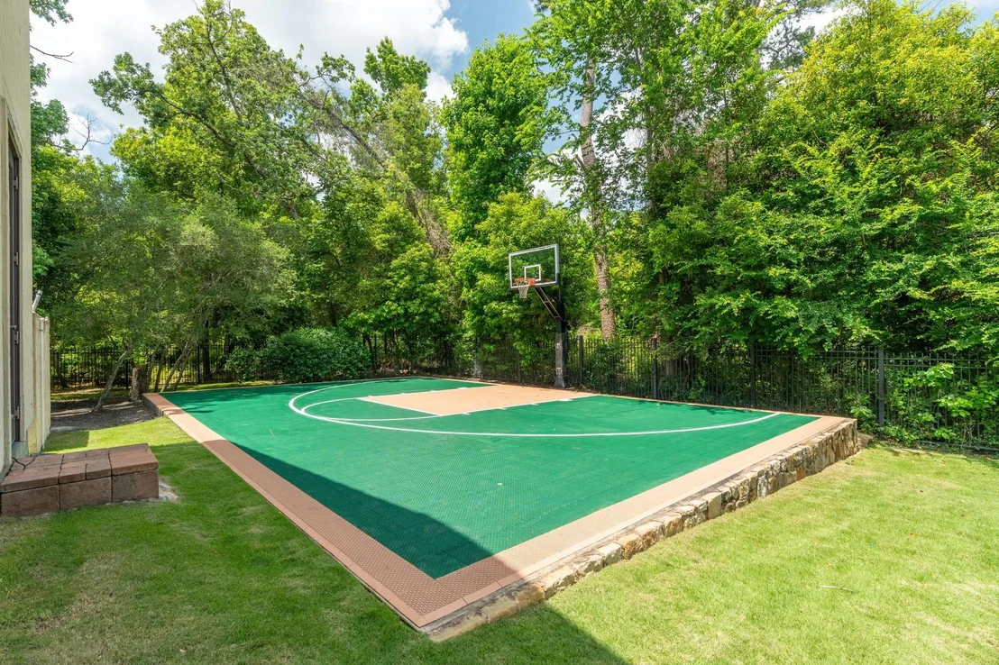Photo of 66 Hallbrook Way