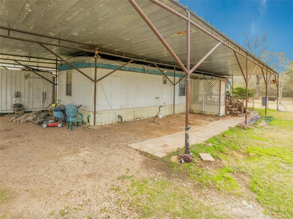 Photo of 15113 N Tram Road
