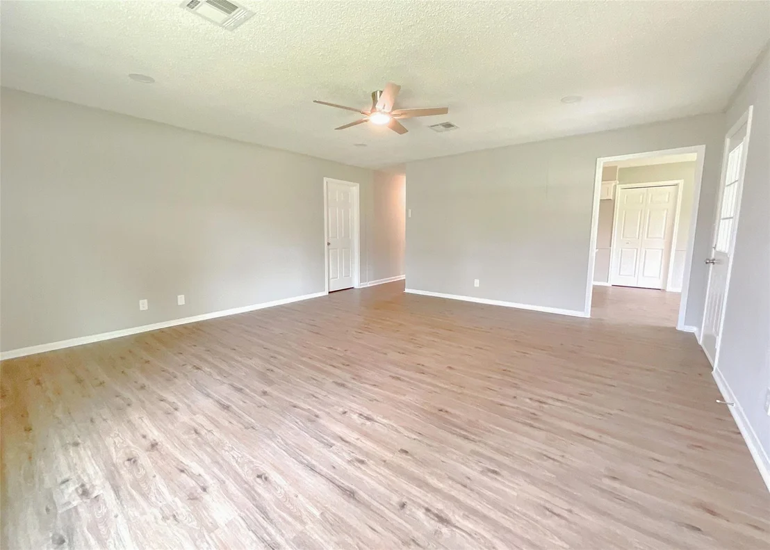 Photo of 522 Irene Drive
